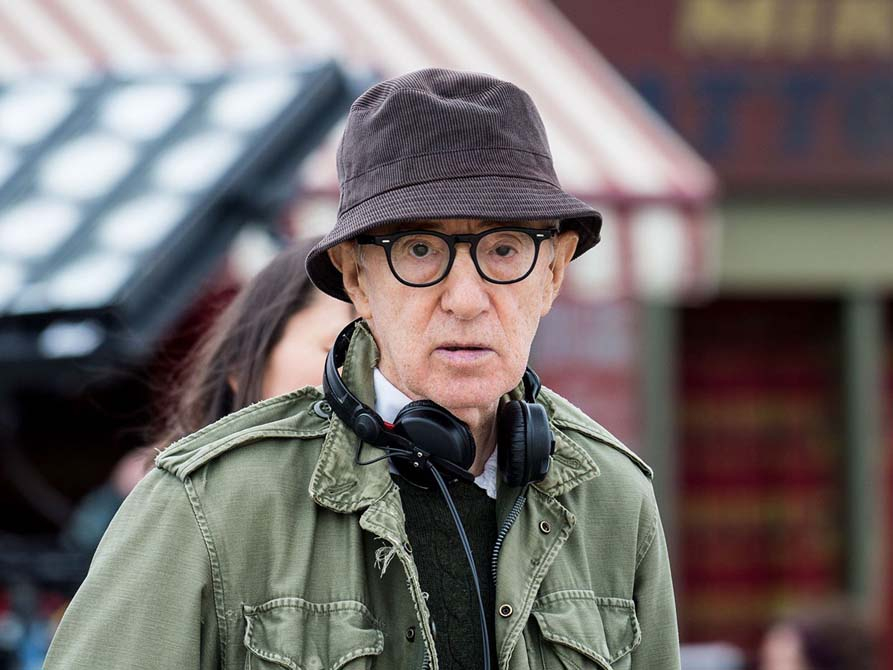 Woody Allen'ın evlatlık kızı Dylan Farrow'u istismar ettiği iddiası dünya tarafından konuşuluyor 1