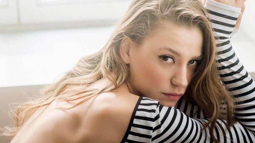 Serenay Sarıkaya, Sezen Aksu'nun kendisi için şarkı yazdığını itiraf etti 6