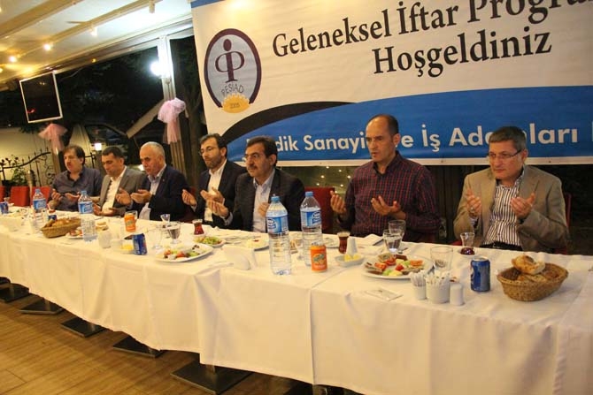 PESİAD 2015 İftar Yemeği - Foto Galeri 13