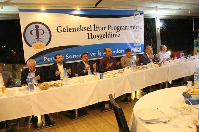 PESİAD 2015 İftar Yemeği - Foto Galeri 17