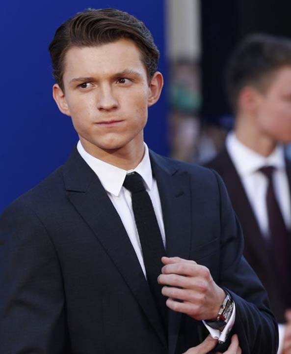 Marvel'ın yıldızı Tom Holland'dan Emma Watson itirafı! 4