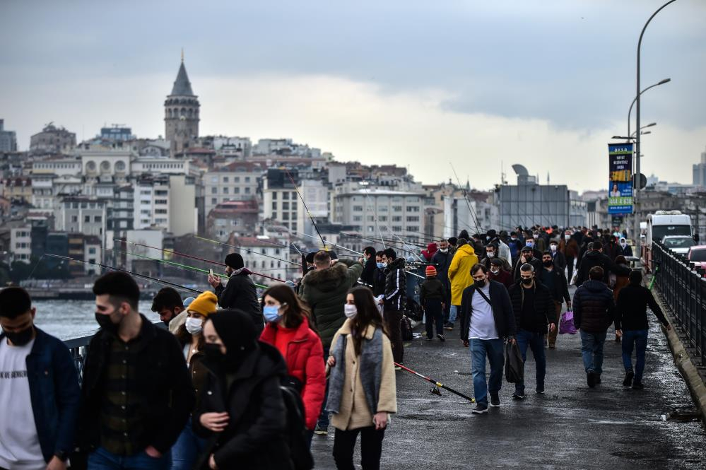 Yasaksız ilk cumartesi günü, son mu oldu? Millet sokağa döküldü, iller tek tek kızardı! 13