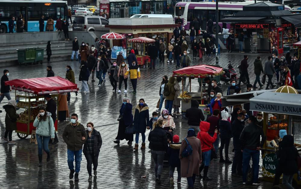 Normalleşme dönemine girdik ama... Üçüncü dalga alarmı verildi! 10