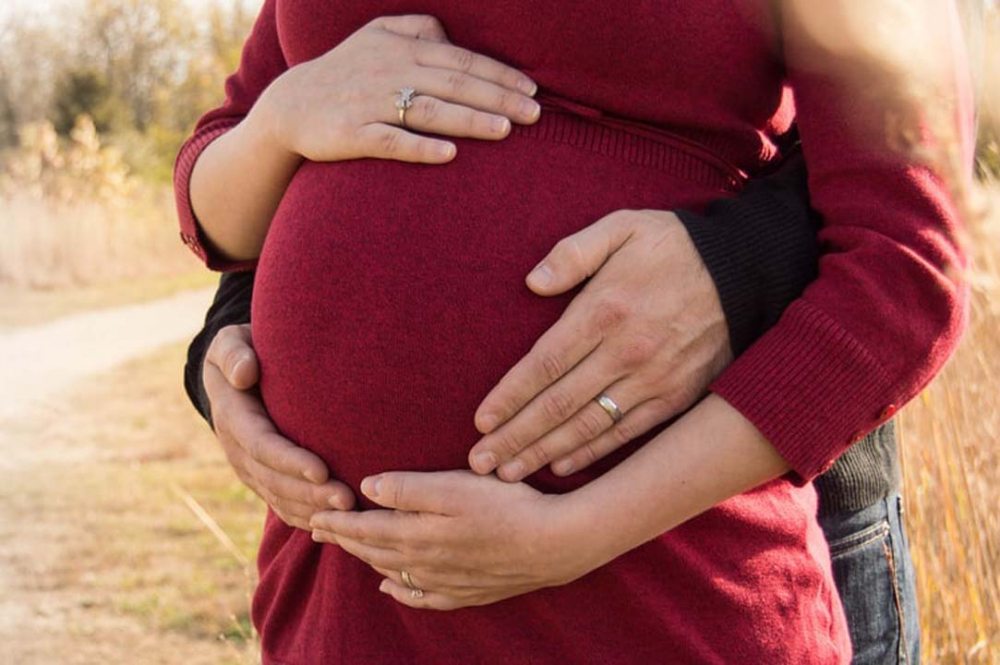 Uzmanından koronavirüslü anne adaylarına korkutan haber! Erken doğum riski yaşanabilir 4