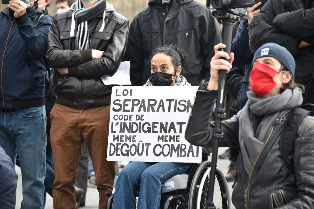 Müslümanların hayatını olumsuz etkileyecek! Fransa'da İslamofobi ve ayrılıkçı yasa tasarısına protesto 1