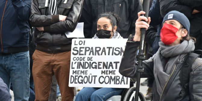 Müslümanların hayatını olumsuz etkileyecek! Fransa'da İslamofobi ve ayrılıkçı yasa tasarısına protesto