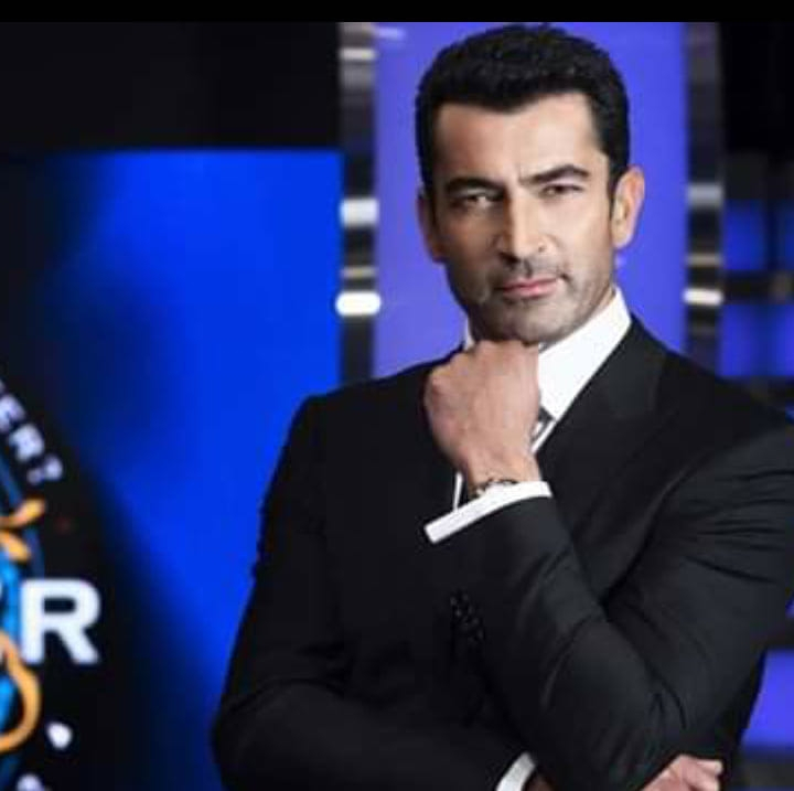 Kenan İmirzalıoğlu Tarih dersi almak için harekete geçti! 1