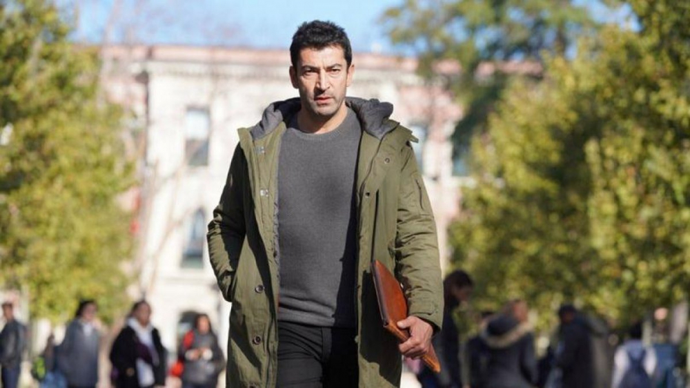 Kenan İmirzalıoğlu Tarih dersi almak için harekete geçti! 7