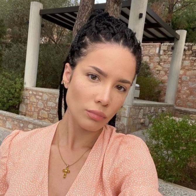 Halsey sevgilisi Alev Aydın'ın doğum gününü bu fotoğrafla kutladı 8