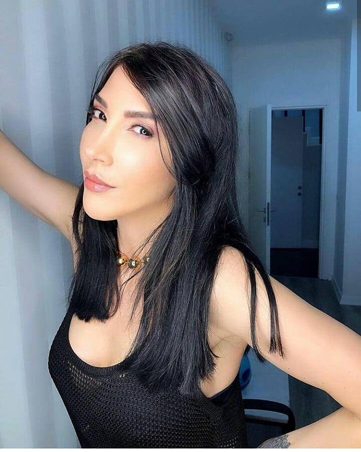 Hande Yener sahneleri özlediğini açıkladı 10