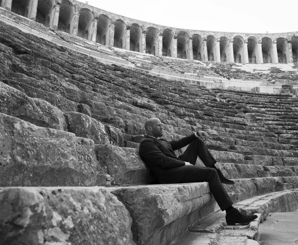 Film çekimlerini bitiren Jason Statham Aspendos'u gezdi! 5