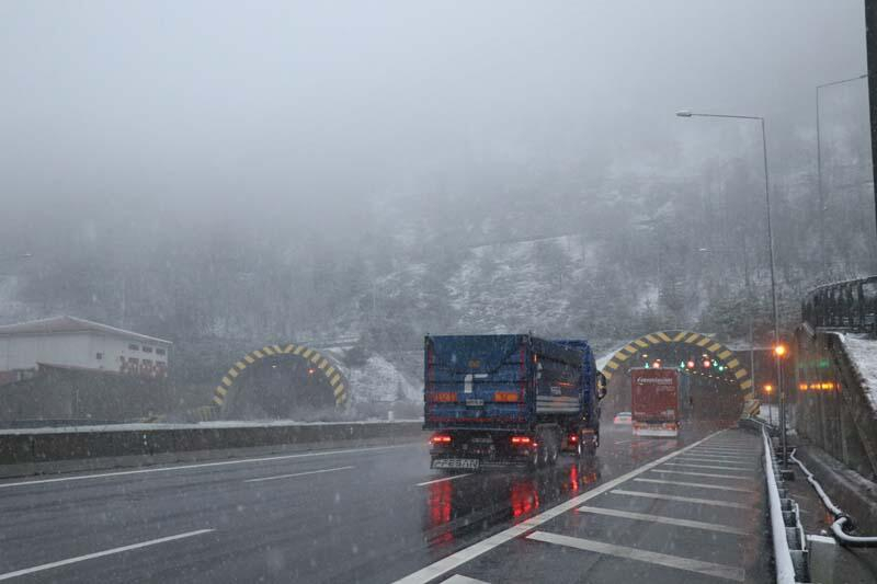 Meteoroloji'nin uyarısı sonrası başladı! 3 gün boyunca etkili olacak 9