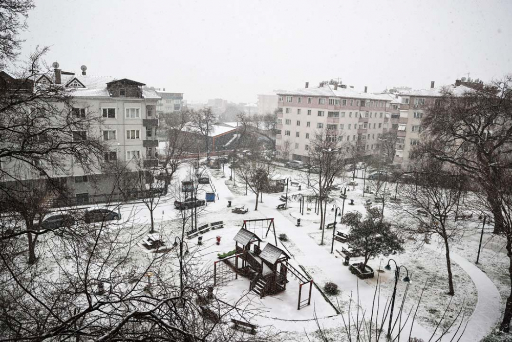 İstanbullu güne kar yağışıyla uyandı! İşte İstanbul'dan kar manzaraları... 29