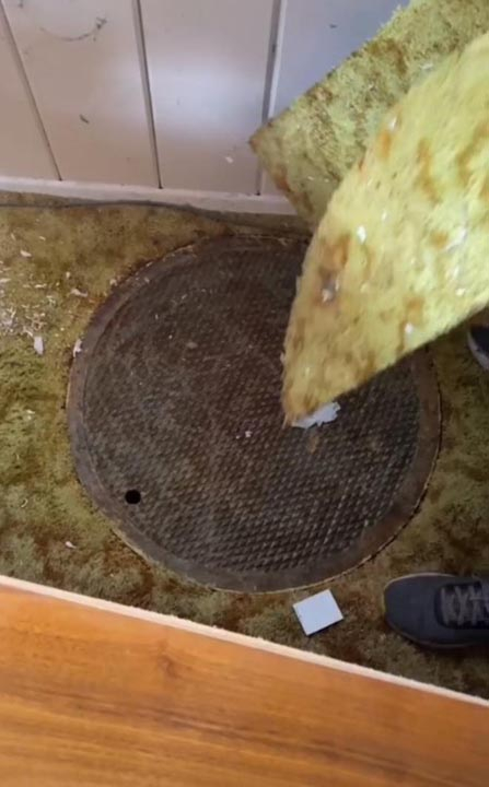 Evinde rögar kapağı buldu, içeride bulunanları dünyayı şaşırttı 1