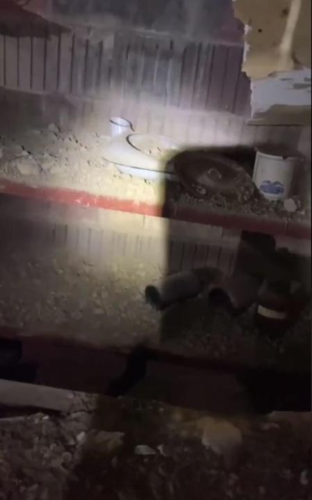 Evinde rögar kapağı buldu, içeride bulunanları dünyayı şaşırttı 5