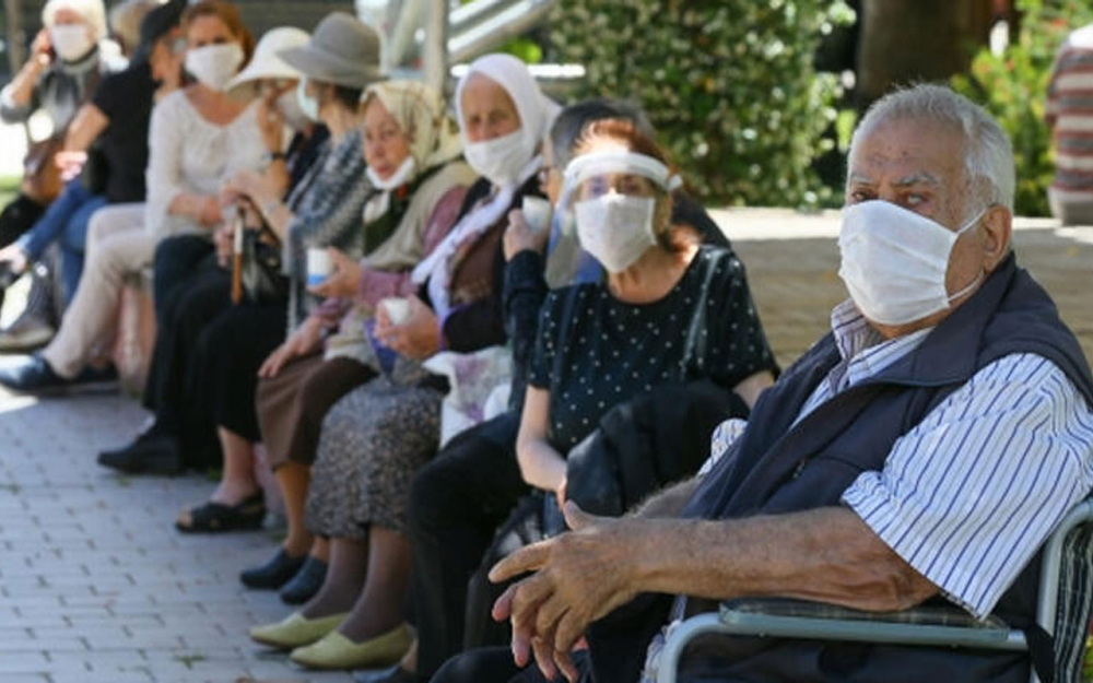 Vaka sayıları yeni kısıtlamaları gündeme getirdi: 8 ilden daha karantina kararı! 24