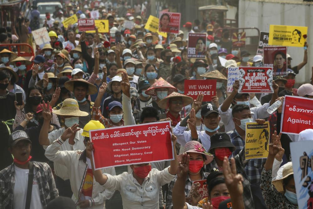 Myanmar'da sular durulmuyor: Darbe karşıtı gösterilerde ölü sayısı en az 459! 9