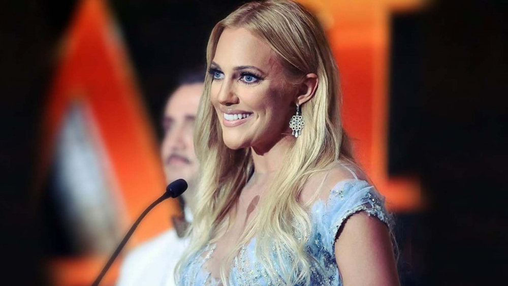 Meryem Üzerli kızı Lily Koi'nin yüzünü paylaştı! 9