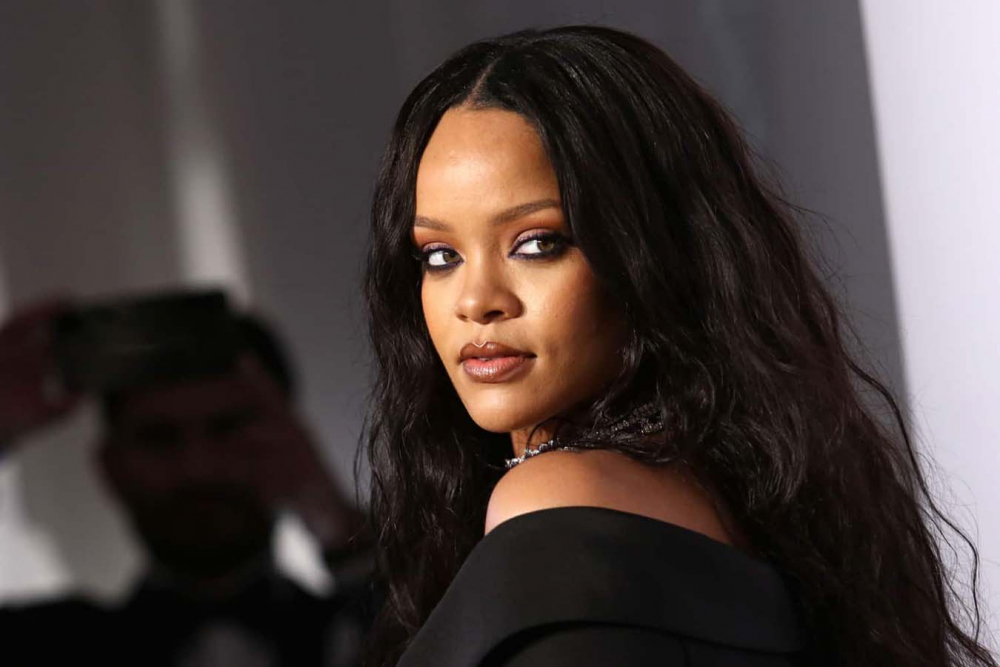 Rihanna'nın sokak tarzı beğeni topladı 2