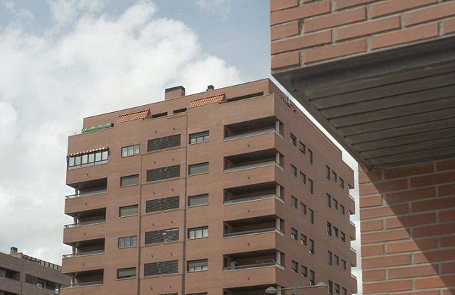 Düzenli insanlar için çekilmiş simetrik fotoğraflar 19