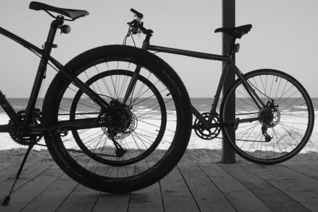 Düzenli insanlar için çekilmiş simetrik fotoğraflar 4