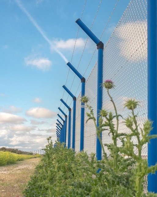 Düzenli insanlar için çekilmiş simetrik fotoğraflar 47
