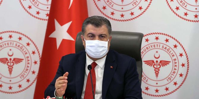 Bakan Koca'dan acı açıklama: Vaka sayılarında artış var, önlemleri gevşettik maalesef