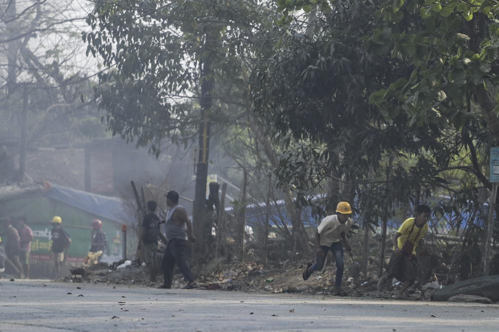 Myanmar'da katliam devam ediyor! Askeri ordu göstericilere ateş açtı: 80 ölü! 2