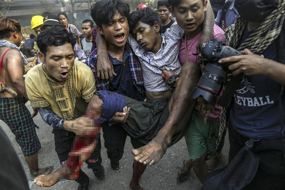 Myanmar'da katliam devam ediyor! Askeri ordu göstericilere ateş açtı: 80 ölü! 5