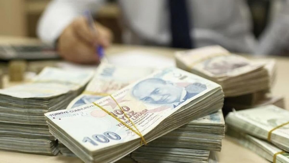 Ücretsiz izin desteğinde değişiklik: Torba yasa kabul edildi! Artık bu sektörler de aylık bin 500 lira ödenekten yararlanabilecek! 2