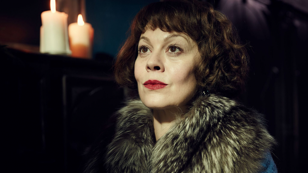 Eşi acı haberi duyurdu! Dünyaca ünlü oyuncu Helen McCrory hayatını kaybetti 5