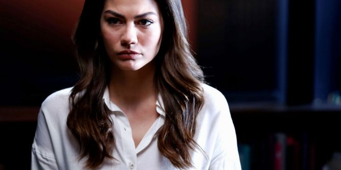 Demet Özdemir'in Netflix'e çekeceği filmdeki partneri belli oldu