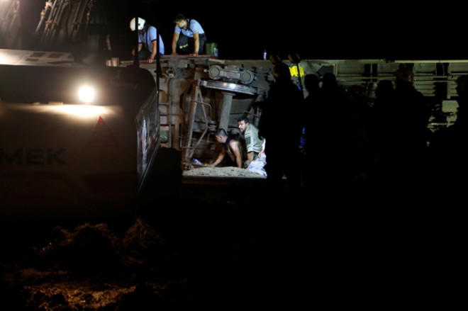 Tekirdağ'daki tren kazasından ortaya çıkan korkunç fotoğraflar 2