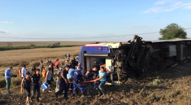 Tekirdağ'daki tren kazasından ortaya çıkan korkunç fotoğraflar 44