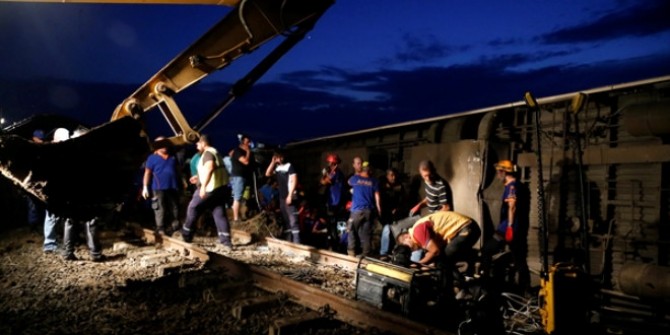 Tekirdağ'daki tren kazasından ortaya çıkan korkunç fotoğraflar