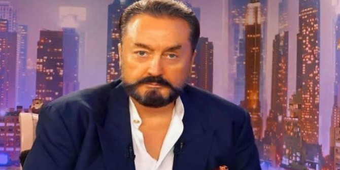 Adnan Oktar hangi ülkenin casusu?