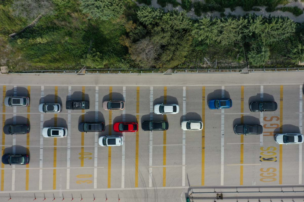 Kısıtlanamıyorlar! Tam kapanmanın ilk gününde trafik kilitlendi, ek metro seferleri kondu! 9