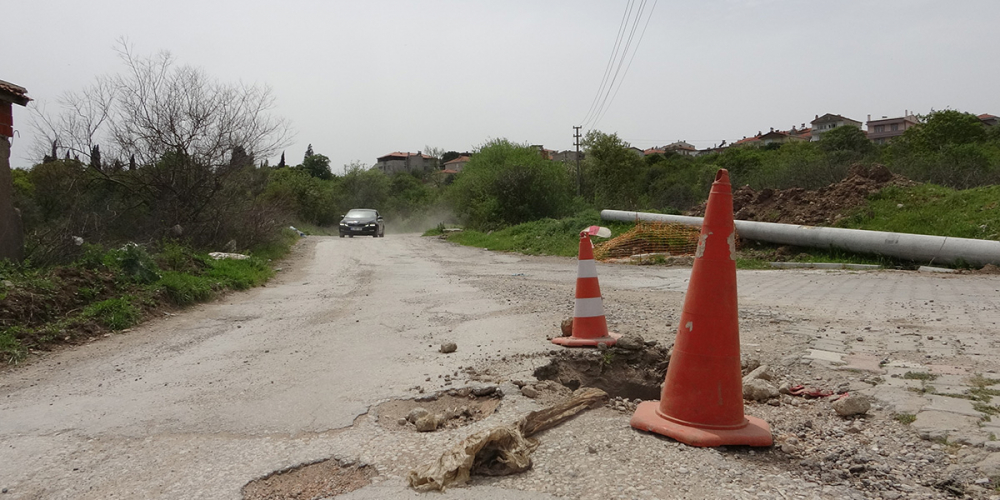 Çanakkale'de akıllara durgunluk veren olay! Kısıtlamada rögar kapakları çalındı 4