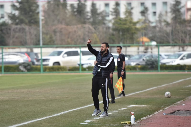 Yenilgisiz Şampiyon Serkan Özbalta'nın futbola bakış açısı 9