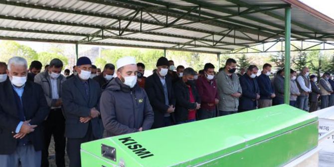 Anneler Günü'nde dehşet! Oğlu tarafından tüfekle vurulan kadın yaşamını yitirdi