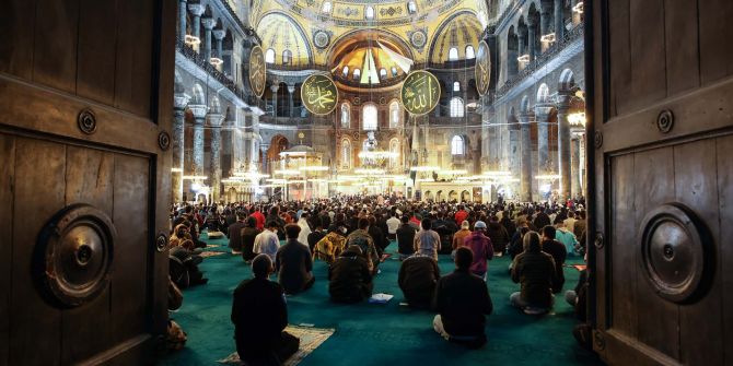 Tarihi an:  Ayasofya-i Kebir Cami-i Şerifi'nde 87 yıl sonra ilk bayram namazı kılındı