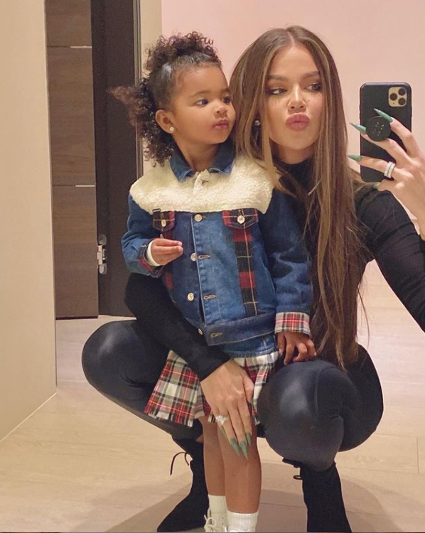 Khloe Kardashian'dan aldatan sevgiliye ikinci bebek: Hayati riski var! 8