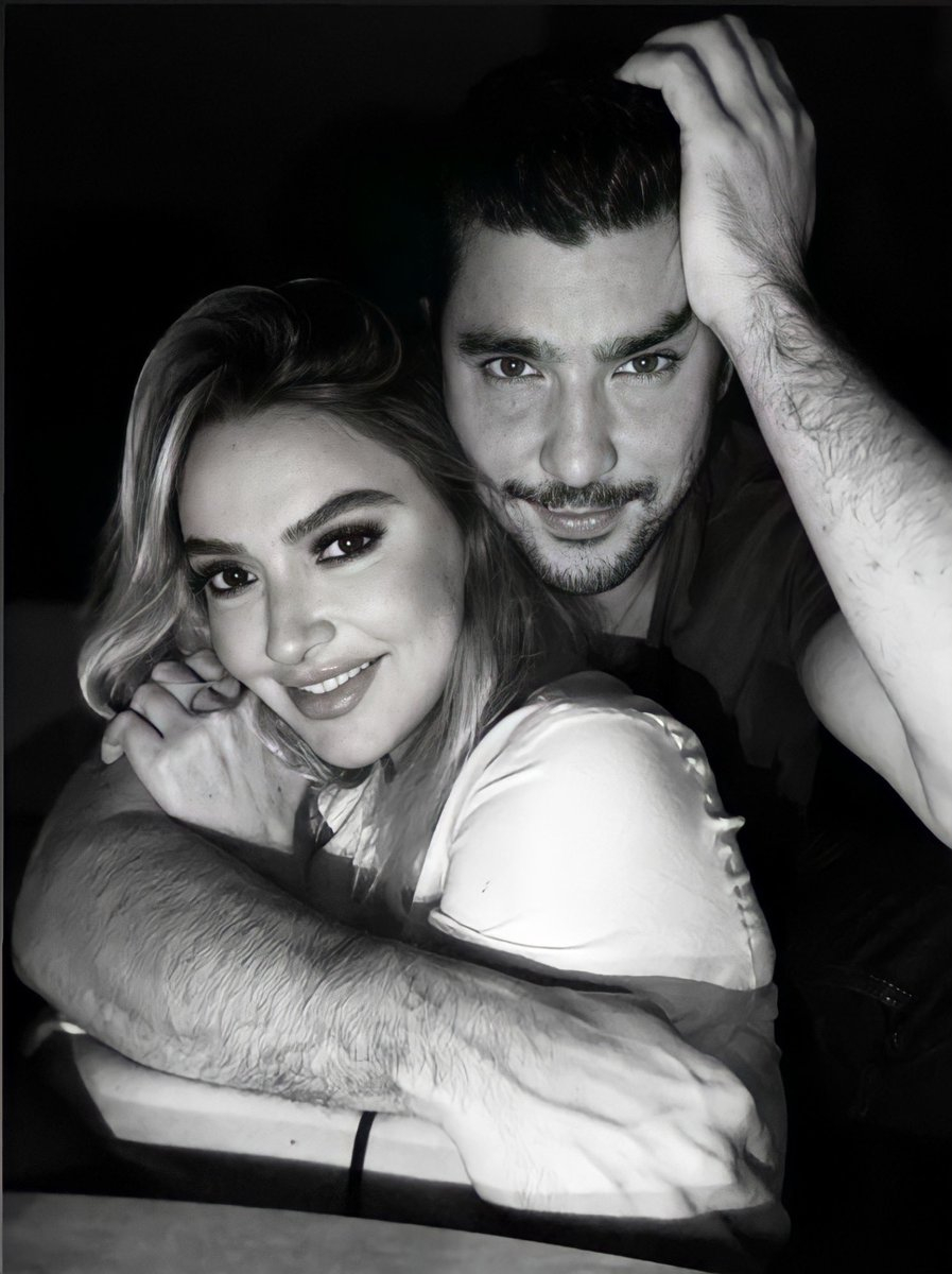 Hadise ve Kaan Yıldırım çifti bayramı ayrı geçirdi! Ayrılık iddiaları çoğaldı 9