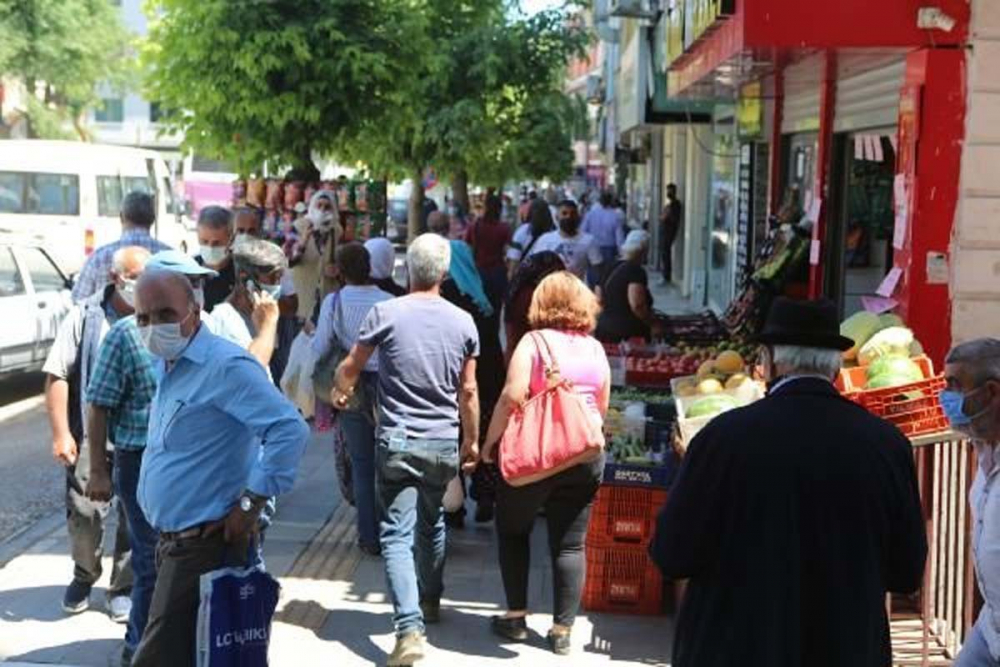 Koronavirüs risk haritası açıklandı! Vaka sayılarında artıp ölüm sayılarında azalan tek il Tunceli oldu 2