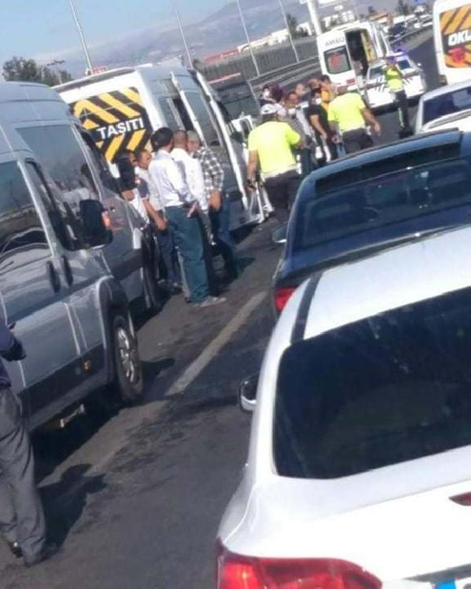 Malatya'da zincirleme trafik kazası! Ortalık savaş alanına döndü: 21 yaralı 2