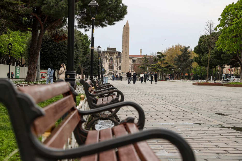 Hafta sonu sokağa çıkma yasağı kalkıyor! Kafe ve restoranlar açılıyor 8