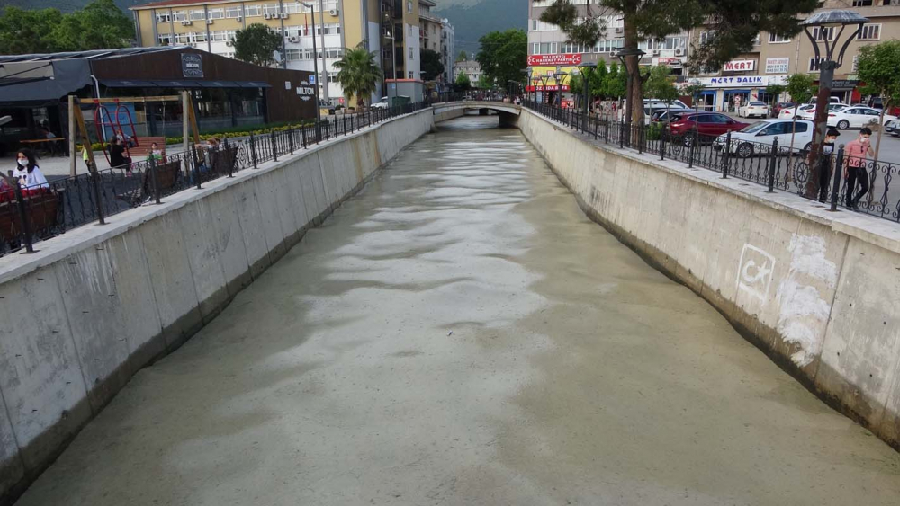 Marmara Denizi'ndeki tehlike devam ediyor: İstanbul, Kocaeli, Bursa, Tekirdağ... İşte deniz salyasının etkileri... 5