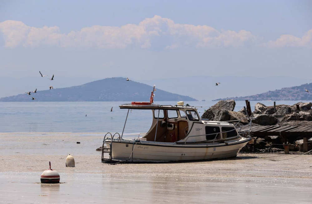 Deniz salyası Marmara'yı esir aldı! Manzara görenleri ürkütüyor! 3