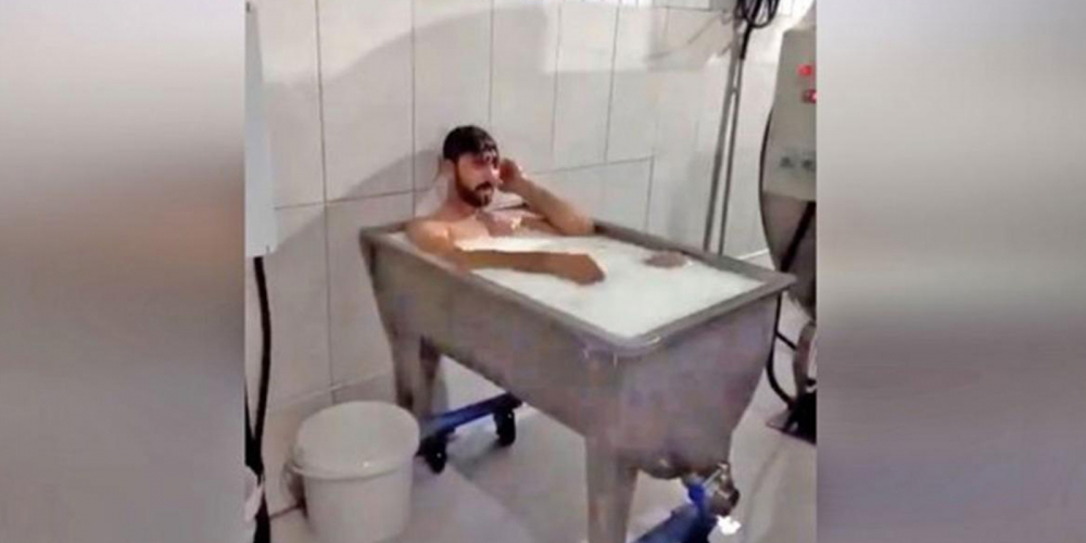 Büyük tepki çekmişti! Süt fabrikasında banyo davasında flaş gelişme 4