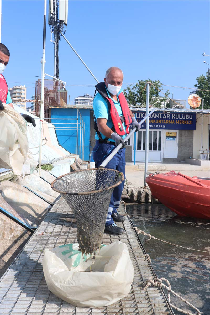 İstanbul'da müsilajla mücadele tam gaz sürüyor! İşte çalışmalardan fotoğraflar... 10